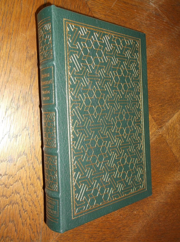 Item #21356 Broken Covenant: American Foreign Policy and the Crisis Between the U.S. and Israel (Easton Press). Moshe Arens.