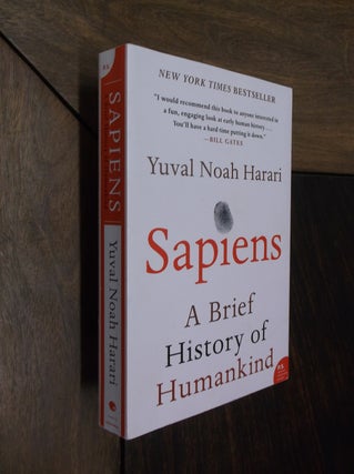 Item #29948 Sapiens: A Brief History of Humankind. Yuval Noah Harari