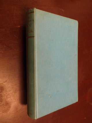 Item #30423 Gough Thomas's Gun Book: Shotgun Lore for the Sportsman. Gough Thomas