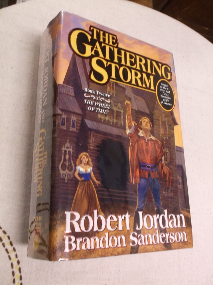 Item #31316 The Gathering Storm. Robert Jordan, Brandon Sanderson.