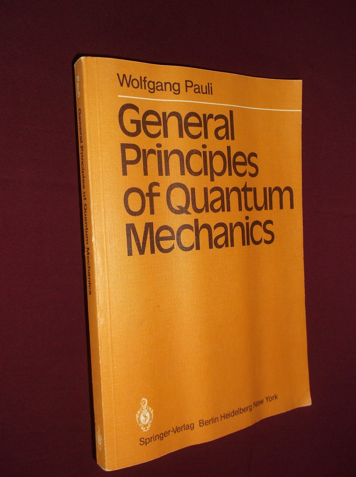 General Principles of Quantum Mechanics | Wolfgang Pauli