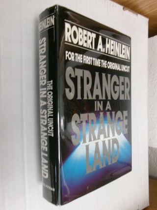 Item #34650 Stranger in a Strange Land. Robert A. Heinlein